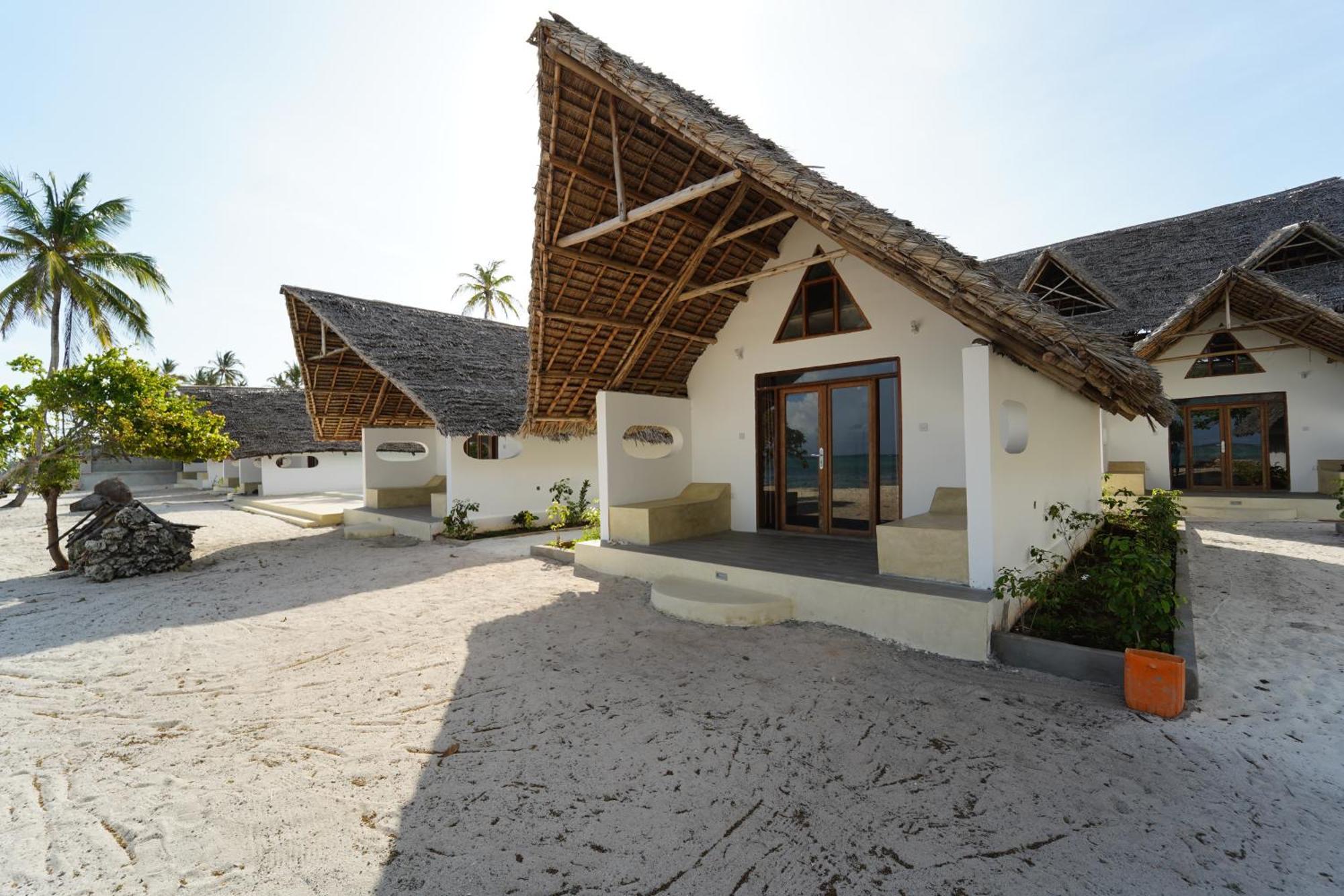 Almas Beach Boutique Hotel Makunduchi Exterior photo